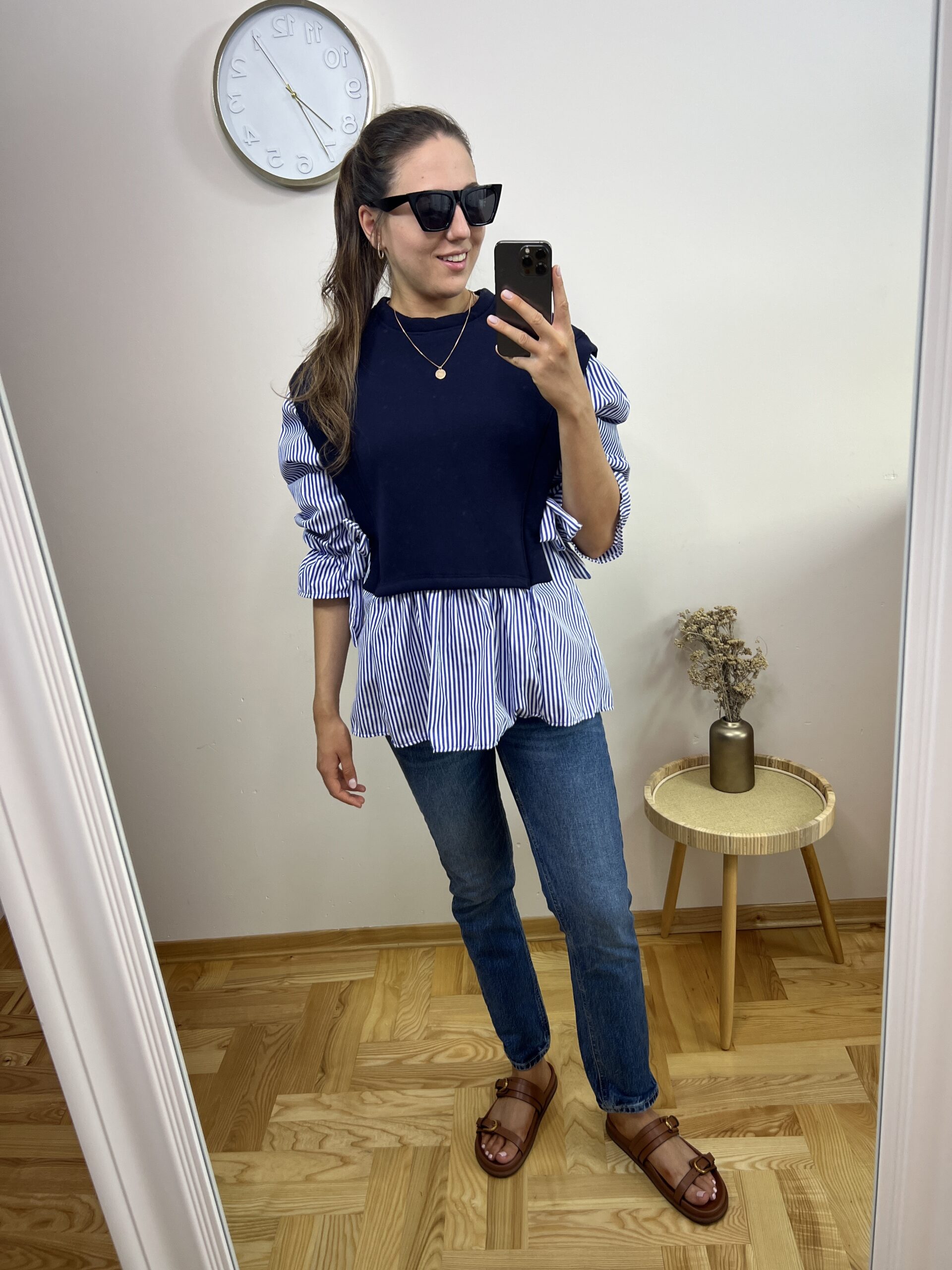 Lookatme - bluuzka w kolorze szarym